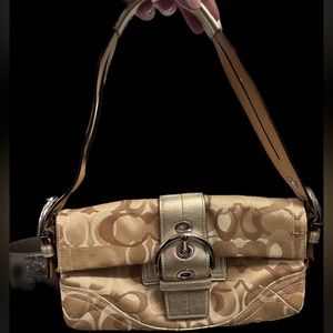 Vintage Coach clutch shoulder bag-gold C print